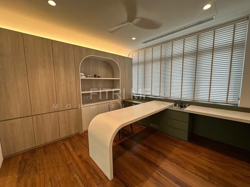 Bungalow House for Sale in Seputeh (Kuala Lumpur) - Mohd Fitri MF - Study - PropertyGuru.com.my