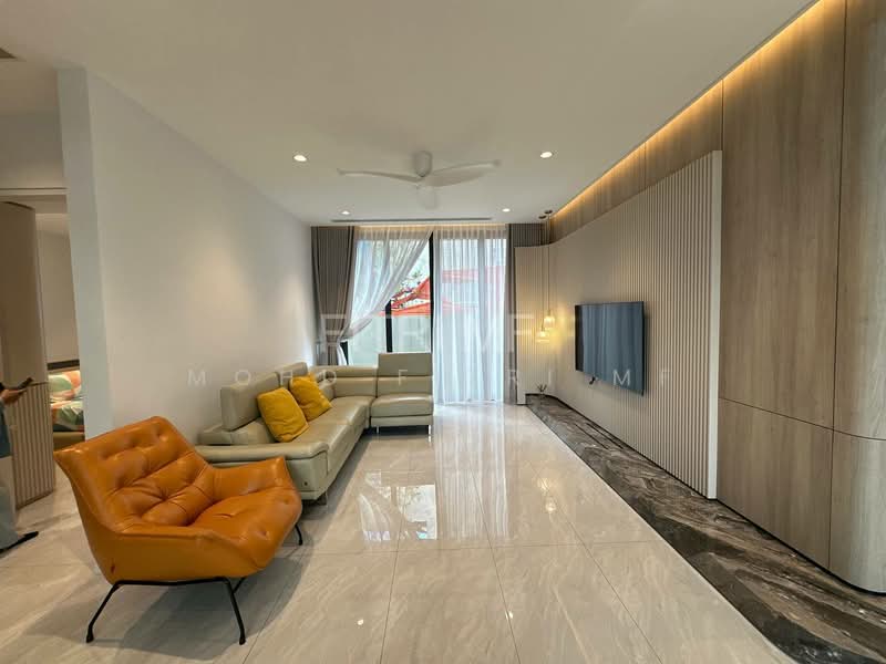 Bungalow House for Sale in Seputeh (Kuala Lumpur) - Mohd Fitri MF - Living Room - PropertyGuru.com.my