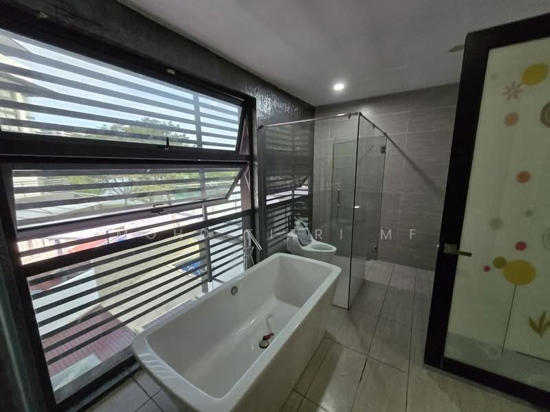 Link Bungalow for Sale in Putrajaya (Putrajaya) - Mohd Fitri MF - Bathroom - PropertyGuru.com.my