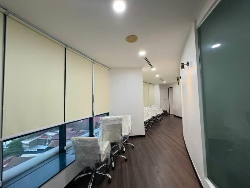 Office for Rent in Taman Bangsar (Bangsar) - Mohd Fitri MF - Corridor - PropertyGuru.com.my