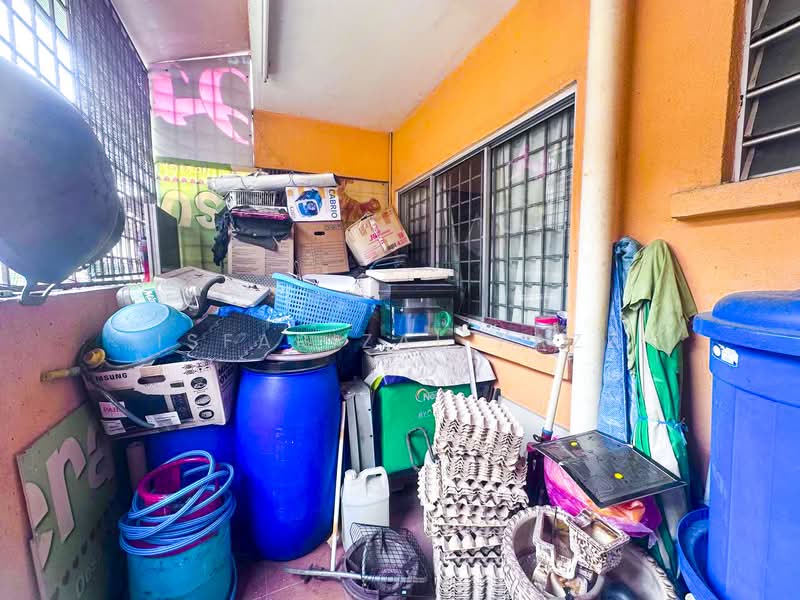 Rumah Teres 2-Tingkat untuk Dijual di Desa Coalfields (Sungai Buloh) - Isfarizal fazz - Balcony - PropertyGuru.com.my