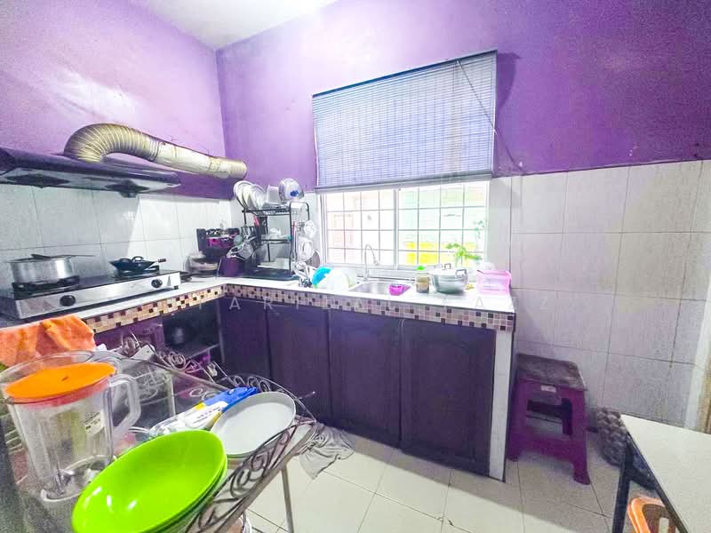 Rumah Teres 2-Tingkat untuk Dijual di Desa Coalfields (Sungai Buloh) - Isfarizal fazz - Kitchen - PropertyGuru.com.my