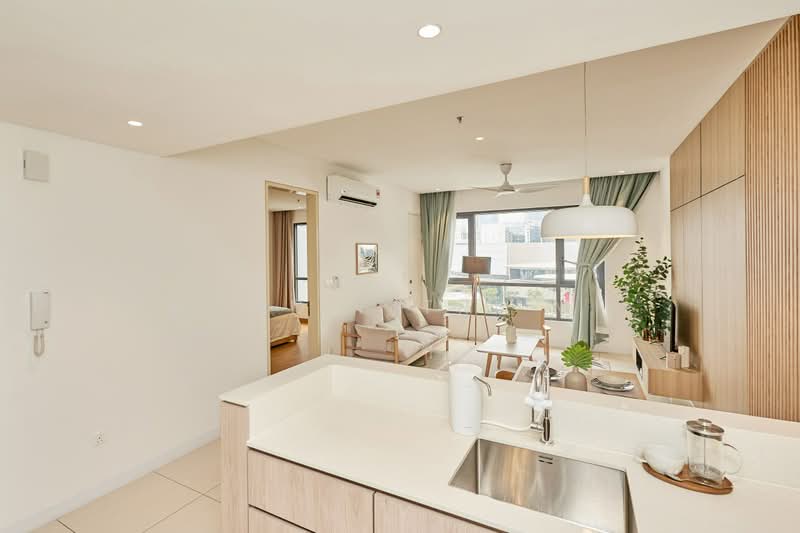 Service Residence for Rent at Mitsui Serviced Suites - Mohd Fitri MF - Living Room - PropertyGuru.com.my