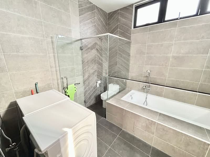 Semi-Detached House for Sale in Nusa Sentral (Iskandar Puteri (Nusajaya)) - Zephyr Khoo - Bathroom - PropertyGuru.com.my