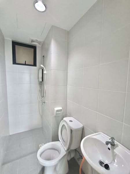 Rumah Flat untuk Disewa di Ideal Venice Residency - Gan Chun Kai - Bathroom - PropertyGuru.com.my