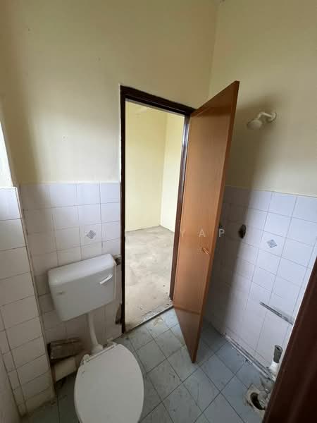 2-storey Terraced House for Sale in Bandar Country Homes (Rawang) - Andy Yap - PropertyGuru.com.my