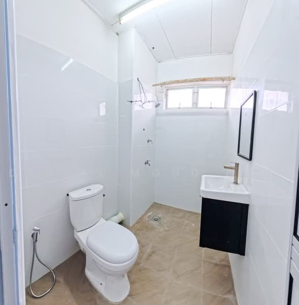 2-storey Terraced House for Sale in Taman Bertam Indah (Kepala Batas) - Danial Mohd Zaki - Bathroom - PropertyGuru.com.my