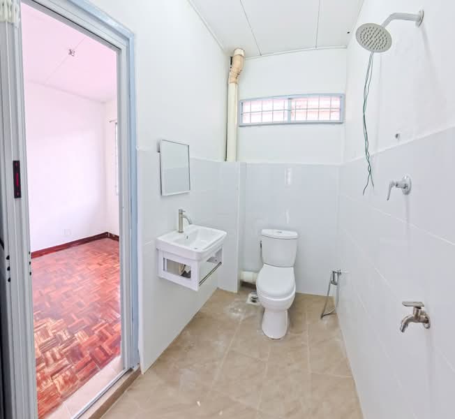 2-storey Terraced House for Sale in Taman Bertam Indah (Kepala Batas) - Danial Mohd Zaki - Bathroom - PropertyGuru.com.my