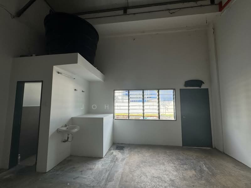 Terrace Factory for Rent in Sungai Kapar Indah Industrial Park (Kapar) - John Tee - Interior - PropertyGuru.com.my