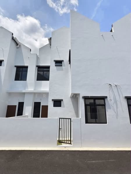 2-storey Terraced House for Sale in Taman Dato Onn (Johor Bahru) - ERIC YAP - PropertyGuru.com.my