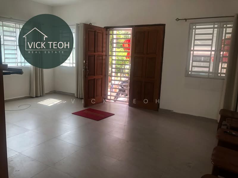 Rumah Teres 2 Tingkat untuk Disewa di Gelugor (Penang) - Vick Teoh - Living Room - PropertyGuru.com.my