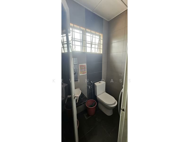 2-storey Terraced House for Sale in TAMAN PUCHONG UTAMA (Puchong) - Kevin Dass - Bathroom - PropertyGuru.com.my