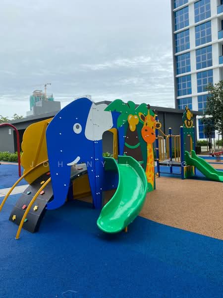 Condominium for Sale at Lakefront Residence - Johnny Leong - Exterior - PropertyGuru.com.my