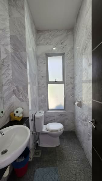 Bungalow House for Sale in Laman Seri (Shah Alam) - Reena Sarif - PropertyGuru.com.my