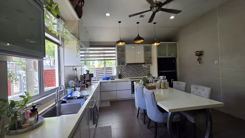 Bungalow House for Sale in Laman Seri (Shah Alam) - Reena Sarif - PropertyGuru.com.my