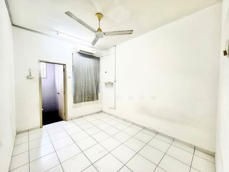 2-storey Terraced House for Sale in Taman Desa Tebrau (Tebrau) - Zack Chow - Interior - PropertyGuru.com.my