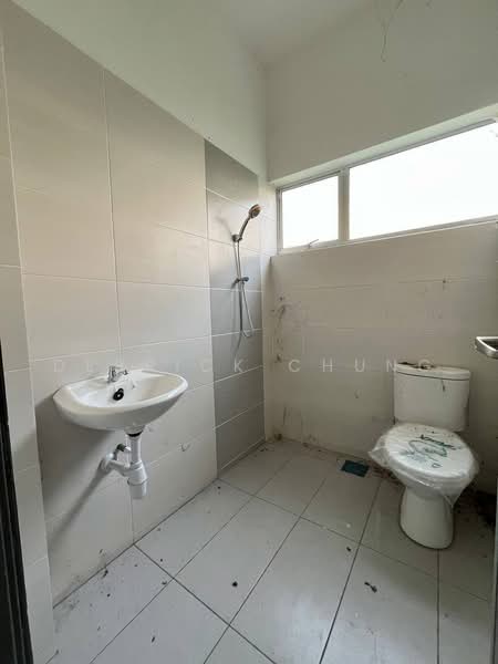 Rumah Berkembar untuk Dijual di Ipoh (Perak) - Derrick Chung - Bathroom - PropertyGuru.com.my