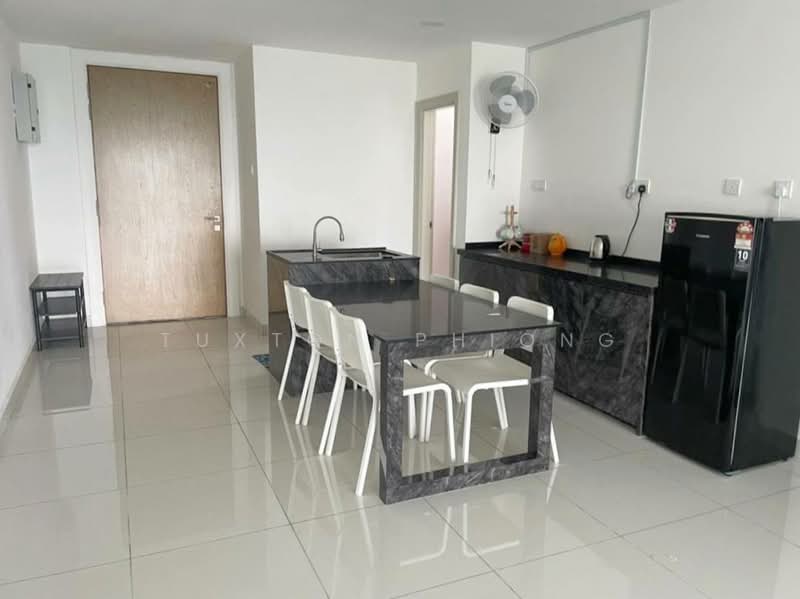 Kediaman Servis untuk Disewa di Southkey Mosaic - Tuxton Phiong - Kitchen - PropertyGuru.com.my