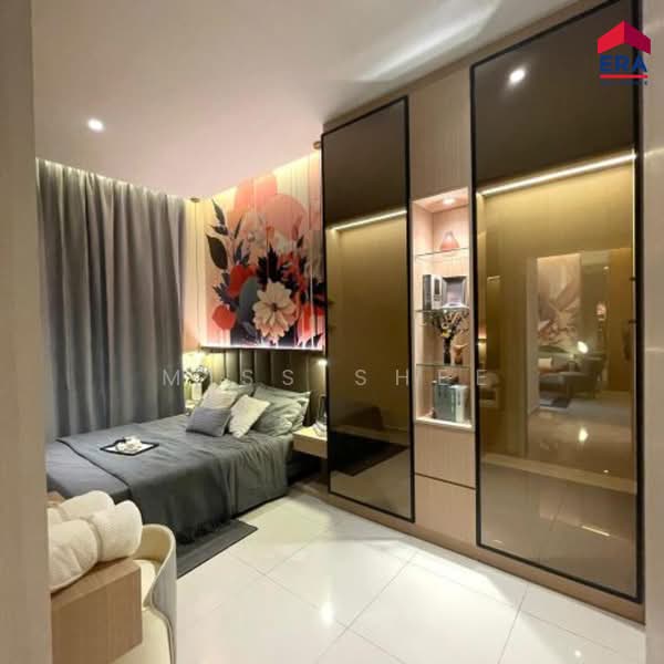 Service Residence for Sale at KSL Jewel - Miss Shee - Bedroom - PropertyGuru.com.my