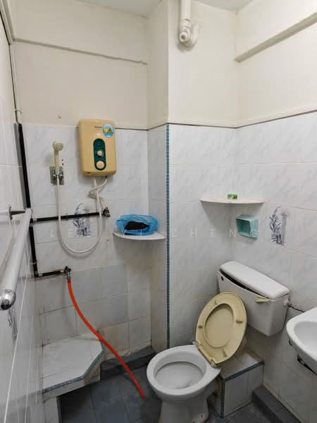 Pangsapuri untuk Disewa di Jay Series (Greenlane Heights Block J) - Lee Yi Zheng - PropertyGuru.com.my