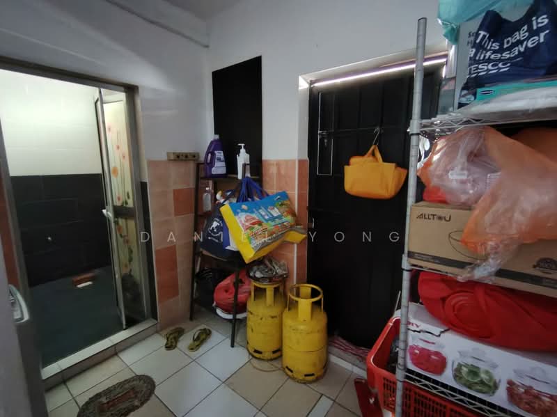 2-storey Terraced House for Sale in Taman Gaya (Ulu Tiram) - Daniel Yong - Interior - PropertyGuru.com.my