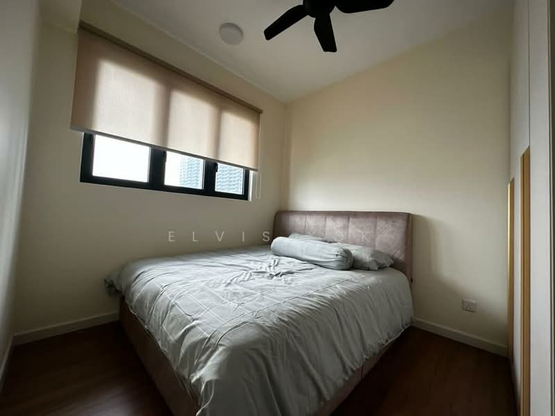 Service Residence for Sale at M Vertica - Elvis Kok - Bedroom - PropertyGuru.com.my