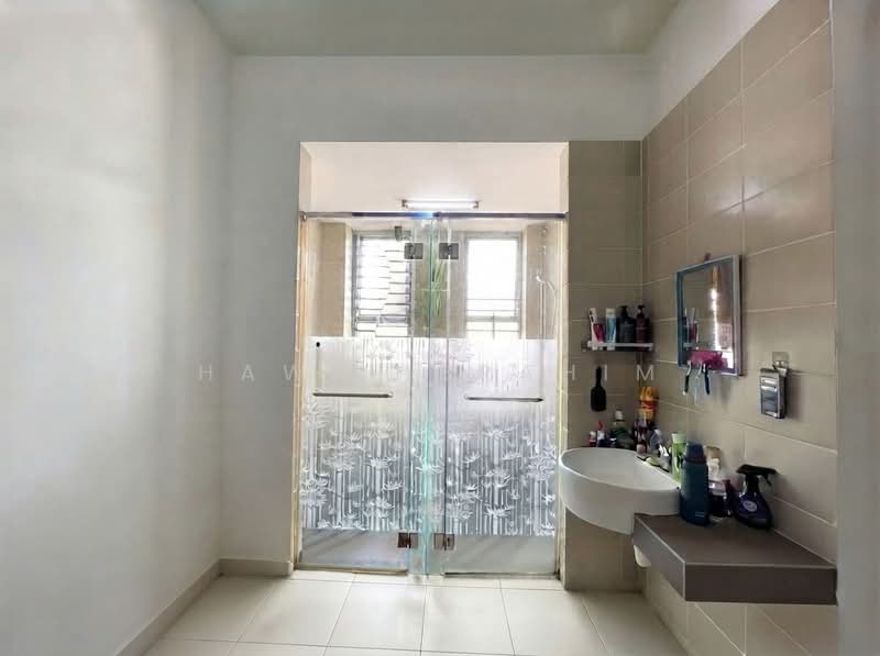 Rumah Teres 2-Tingkat untuk Dijual di Setia Ecohill (Semenyih) - Hawa Ibrahim - Bathroom - PropertyGuru.com.my