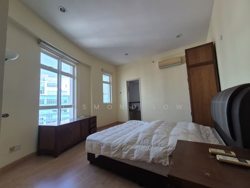 Kediaman Servis untuk Disewa di Seri Bukit Ceylon - Desmond Low - Bedroom - PropertyGuru.com.my