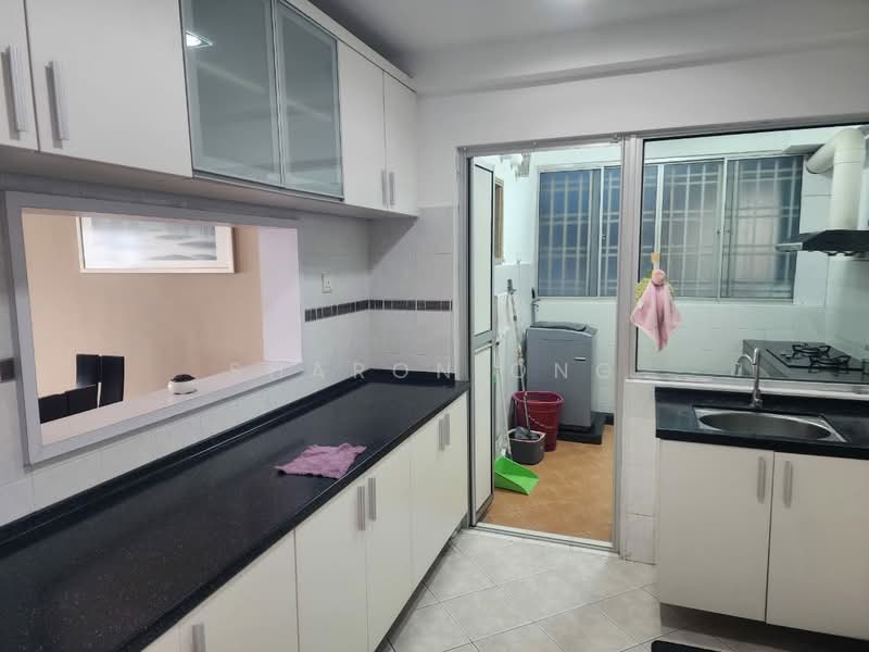 Pangsapuri untuk Disewa di Permas Ville Apartment - Sharon Ong - Kitchen - PropertyGuru.com.my