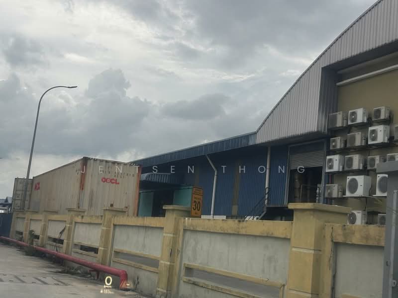 Warehouse for Rent in Kampung Baru Sungai Buloh (Sungai Buloh) - Jentsen Thong - Exterior - PropertyGuru.com.my