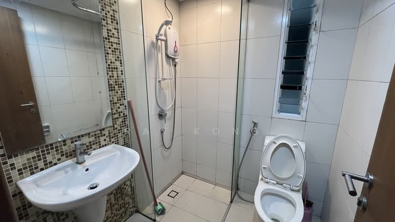 Servis Apartment untuk Disewa di Titiwangsa Sentral - Ray Kong - Bathroom - PropertyGuru.com.my