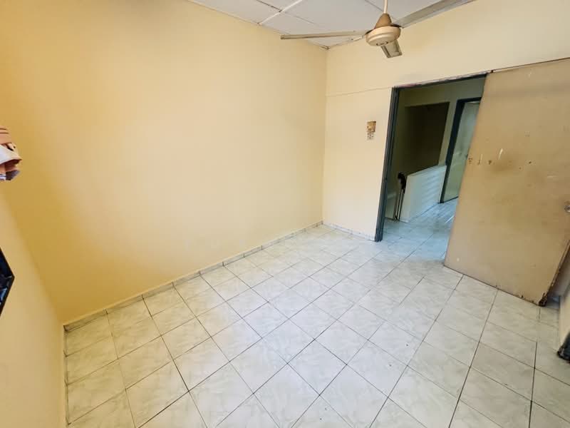2-storey Terraced House for Rent in Taman Kobena (Cheras) - Fuad Ali - Interior - PropertyGuru.com.my