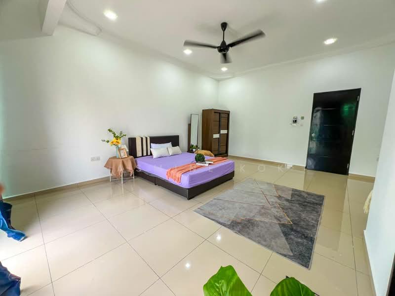 Terraced House for Rent in Bandar Sri Sendayan (Negeri Sembilan) - Jasmine Kok - Bedroom - PropertyGuru.com.my