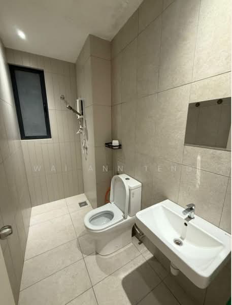 Service Residence for Rent at Kenwingston Avenue - Wai Ann Teng - Bathroom - PropertyGuru.com.my