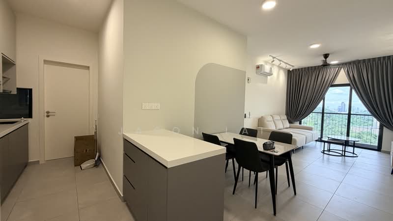 Kediaman Servis untuk Disewa di D'Ivo - Jason Lai - Living Room - PropertyGuru.com.my