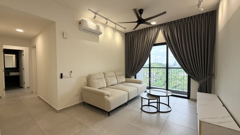 Kediaman Servis untuk Disewa di D'Ivo - Jason Lai - Living Room - PropertyGuru.com.my