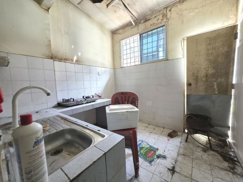 Rumah Teres 2 Tingkat untuk Dijual di Taman Connaught (Cheras) - Ken Lew - Kitchen - PropertyGuru.com.my