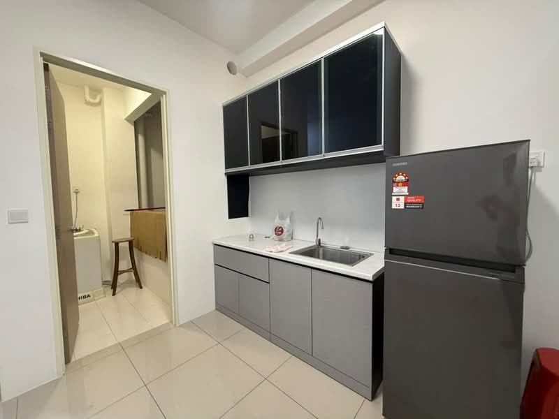 Condominium for Rent at QuayWest Residence - Rain Yu - Kitchen - PropertyGuru.com.my