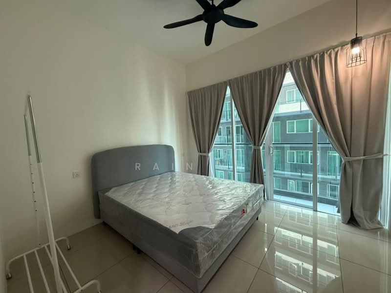 Condominium for Rent at QuayWest Residence - Rain Yu - Bedroom - PropertyGuru.com.my
