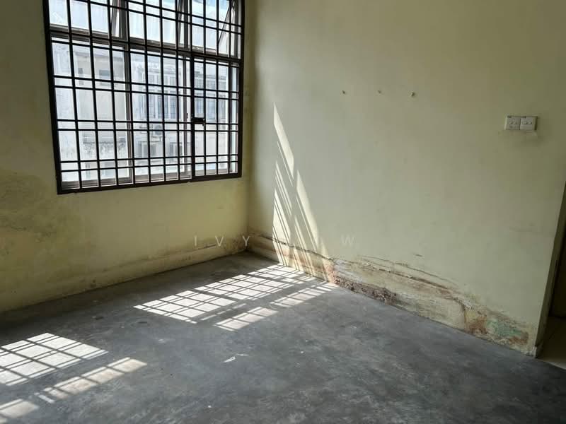 Shop / Office for Rent in Taman Setia Indah (Tebrau) - Ivy Low - Interior - PropertyGuru.com.my