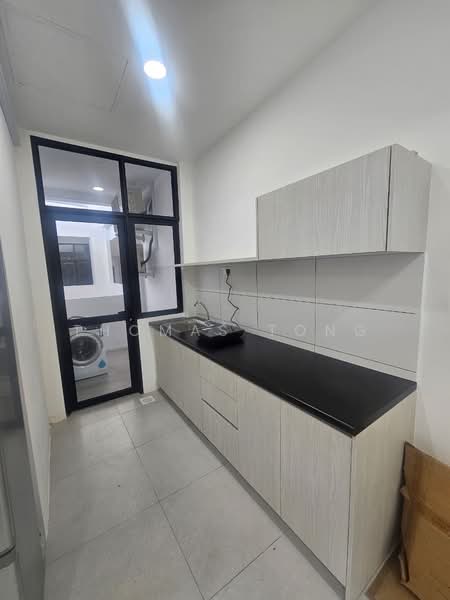 Service Residence for Rent at The Glen - Thomas Tong - Kitchen - PropertyGuru.com.my
