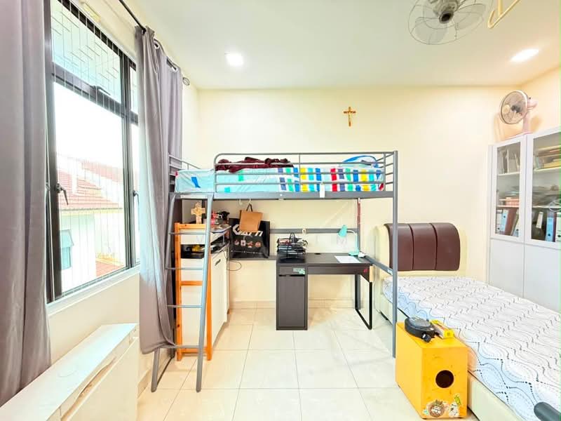 2-storey Terraced House for Sale in Taman Laguna (Johor Bahru) - Vic Lim - PropertyGuru.com.my