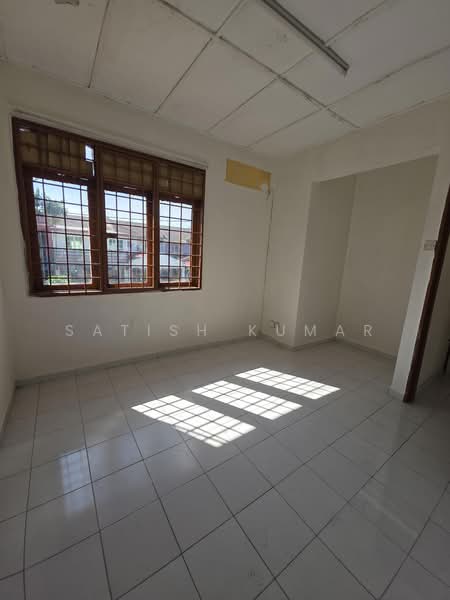 Rumah Teres 2 Tingkat untuk Dijual di Taman Subang Perdana (Sungai Buloh) - Satish Kumar - PropertyGuru.com.my