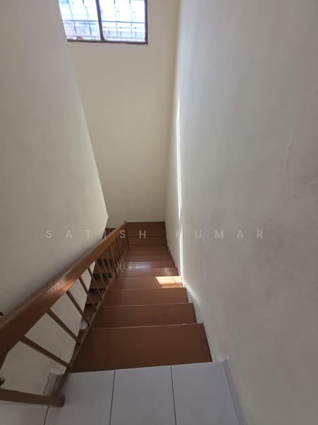 Rumah Teres 2 Tingkat untuk Dijual di Taman Subang Perdana (Sungai Buloh) - Satish Kumar - PropertyGuru.com.my