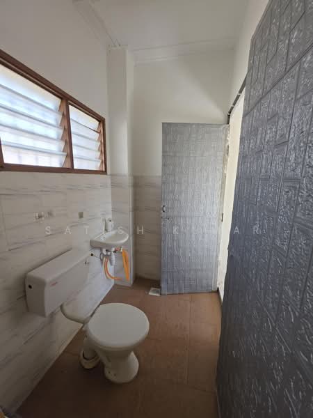 Rumah Teres 2 Tingkat untuk Dijual di Taman Subang Perdana (Sungai Buloh) - Satish Kumar - PropertyGuru.com.my