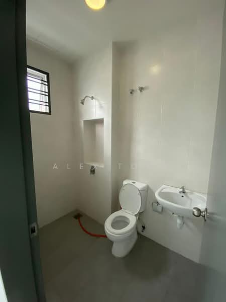 2-storey Terraced House for Sale in Bandar Saujana Putra (Tanjong Duabelas) - Alex Tong - PropertyGuru.com.my