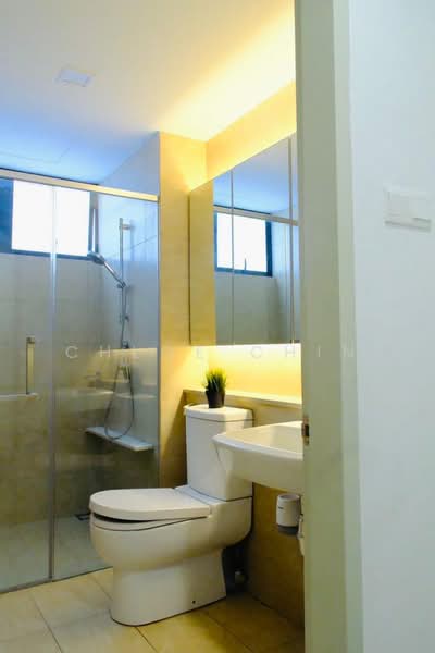 Pangsapuri untuk Dijual di The WaterEdge (Pinggiran Air) - Chloe Chin - Bathroom - PropertyGuru.com.my