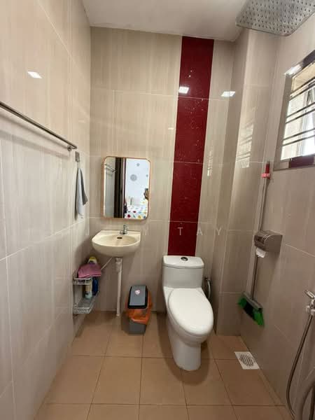 Rumah Teres 2-Tingkat untuk Dijual di Taman Setia Indah (Tebrau) - Joey Tay - Bathroom - PropertyGuru.com.my