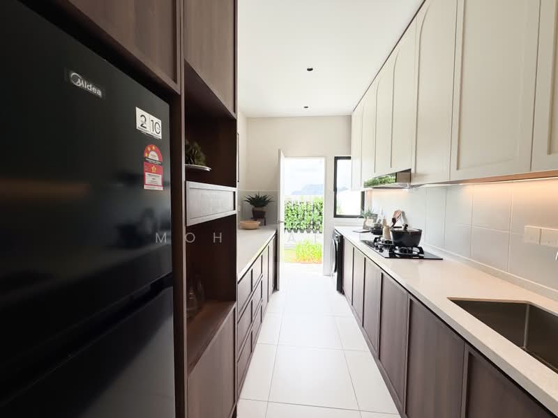 2-storey Terraced House for Sale in Selayang (Selangor) - Mohd Afifi - Kitchen - PropertyGuru.com.my