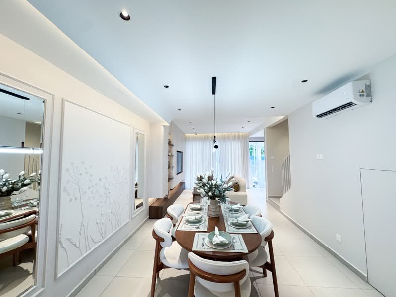 2-storey Terraced House for Sale in Selayang (Selangor) - Mohd Afifi - Dining Room - PropertyGuru.com.my